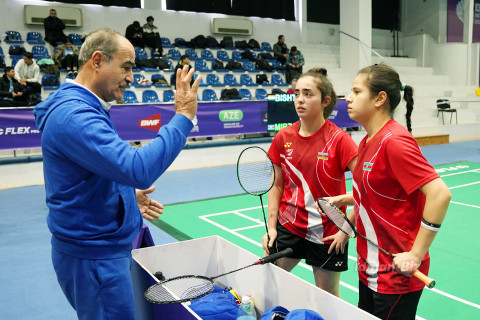 Young badminton players take first international steps at Azerbaijan International 2026 - FOTO