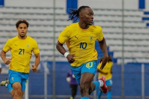 “Sabah” Qabon millisinin hücumçusunu transfer edib