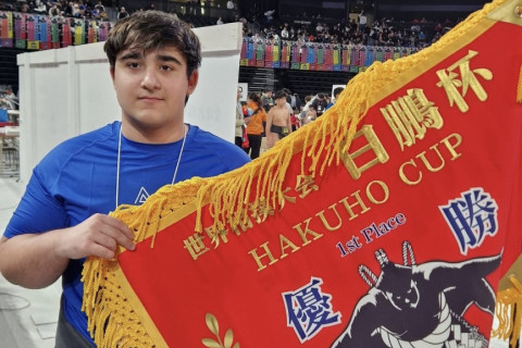 Azərbaycan sumo güləşçisi ilk dəfə Yaponiyada Hakuho kubokunda yarışıb - FOTO