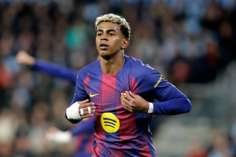 Yamal tarix yazmağa davam edir