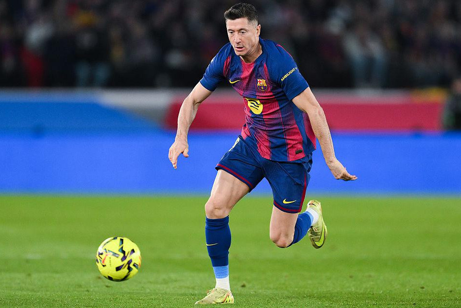 Levandovski Messinin və Ronaldunun bacardığını etdi - VİDEO