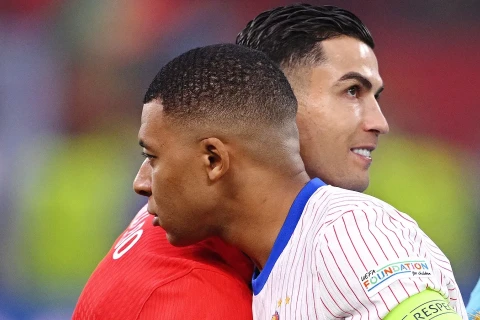 Real Madrid head coach says Mbappe is the only player who could surpass Ronaldo