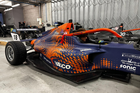 Азербайджанский пилот дебютировал в Формуле-4 на трассе Портимао - ФОТО/ВИДЕО