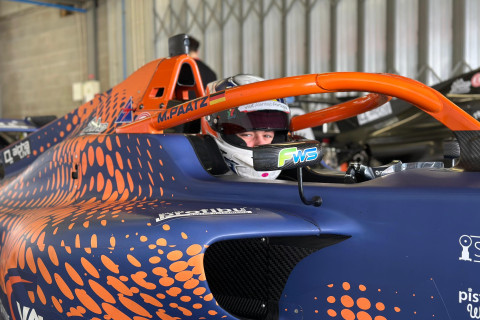 Азербайджанский пилот дебютировал в Формуле-4 на трассе Портимао - ФОТО/ВИДЕО