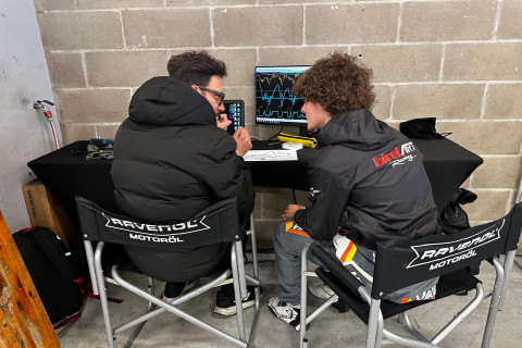 Азербайджанский пилот дебютировал в Формуле-4 на трассе Портимао - ФОТО/ВИДЕО