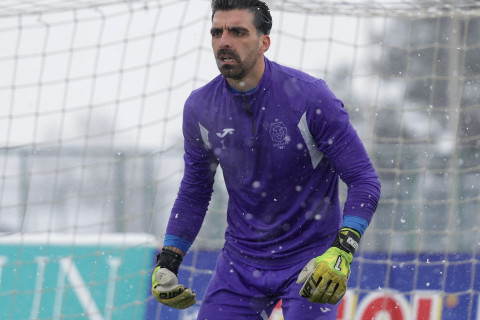 "Карабах" унес три очка со "снежного" стадиона "Шамахы" на последних минутах  - ОБНОВЛЕНО + ФОТО