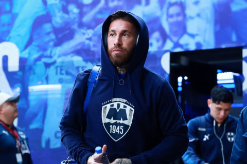 “Sevilya” Serxio Ramosun dönüşünə qapını bağladı