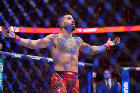 Topuriya rəqibini hədələdi və uzun yuxu vədi verdi