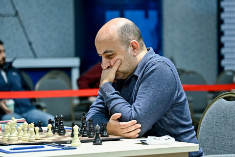 Şahmat üzrə Azərbaycan çempionatında 1/8 final mərhələsinin ilk partiyaları keçirilib - FOTO