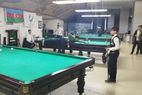 Nəsimi rayonunda həvəskarlar arasında bilyard turniri keçirilib - FOTO