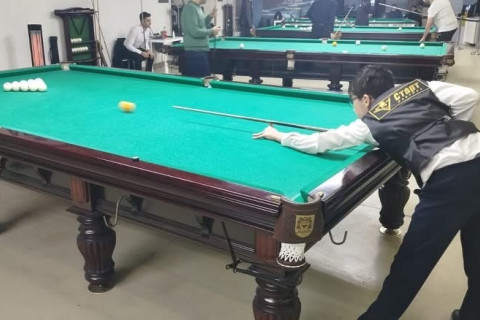 Nəsimi rayonunda həvəskarlar arasında bilyard turniri keçirilib - FOTO
