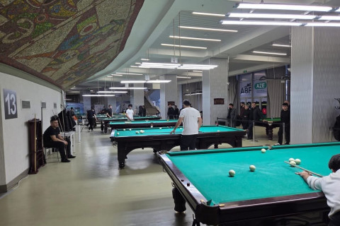 Nəsimi rayonunda həvəskarlar arasında bilyard turniri keçirilib - FOTO