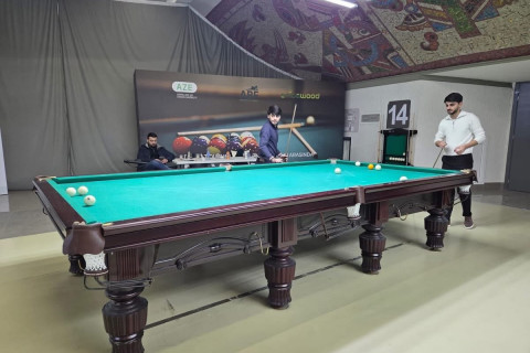 Nəsimi rayonunda həvəskarlar arasında bilyard turniri keçirilib - FOTO