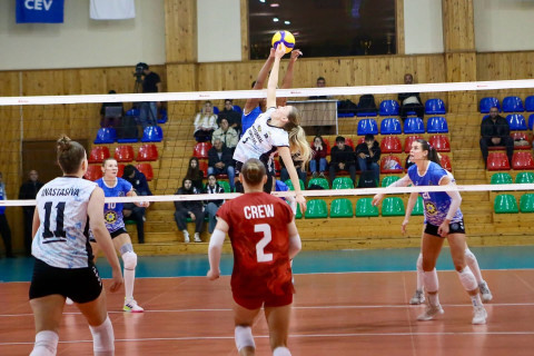 Высшая лига Азербайджана: UNEC примет "Муров Аз Терминал"