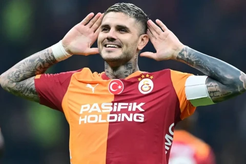 Türkiyə Superliqası: “Qalatasaray” “Eyüpspor”u darmadağın edib