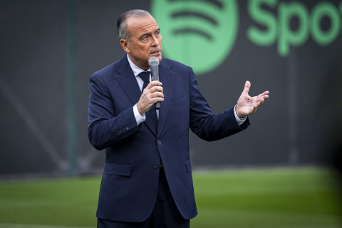 “Barselona”nın müvəqqəti prezidenti VAR-a sərt etiraz etdi