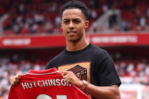 “Qarabağ”ın rəqibi “Nottingem Forest”in oyunçusu ilə maraqlanır