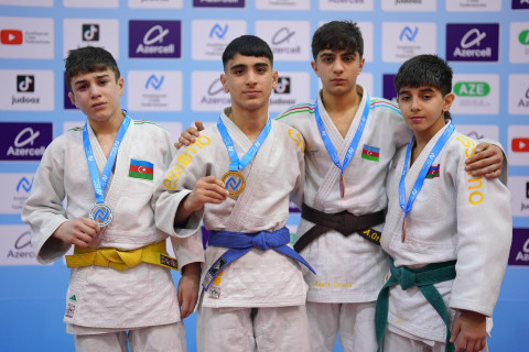 Yeniyetmələr arasında “İstedadların seçimi” turnirinin ilk turu start götürüb