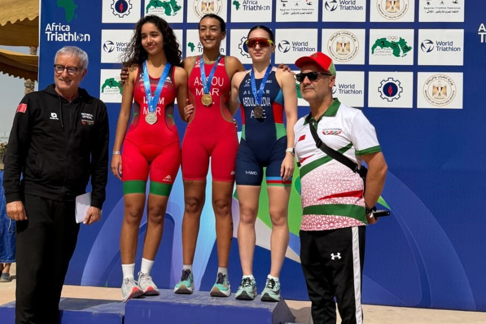 Millimiz Misirdən medalla qayıdır - FOTO