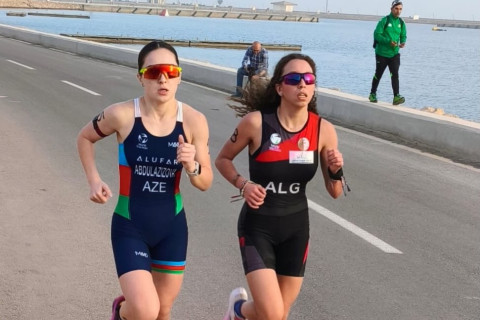 Millimiz Misirdən medalla qayıdır - FOTO