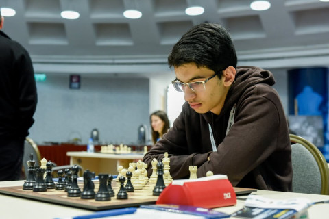 Шахрияр Мамедъяров выиграл первую партию 1/4 финала чемпионата Азербайджана - ФОТО