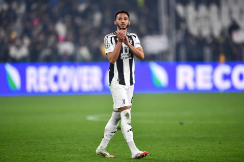 İngiltərə nəhəngləri müdafiəçi ovunda - hədəf “Yuventus”dan