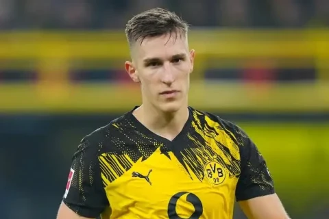 "Ливерпуль" может перехватить защитника у "Реала"