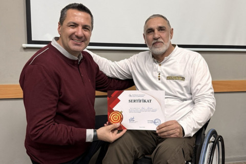 Глава комиссии Всемирной федерации провел тренерский семинар по стрельбе из лука в Баку