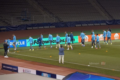 "Ньюкасл" провел заключительную тренировку перед матчем с "Карабахом" - ФОТО - ВИДЕО