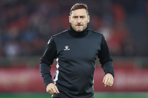 Françesko Totti: “Roma”ya qayıdış? Biz bunu müzakirə edirik”