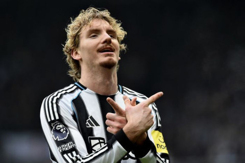 Nik Voltemade “Nyukasl”dan ayrılmaq niyyətindədir