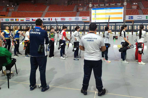 Азербайджанская лучница заняла пятое место на чемпионате Европы - ФОТО