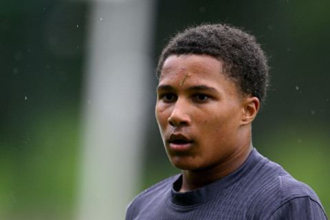 “Barselona” 16 yaşlı ingilis hücumçunun transferi ilə bağlı razılığa gəlib