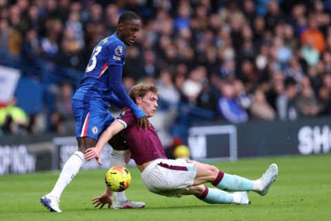 “Çelsi” “Börnli” ilə oyunda qələbəni əldən verib