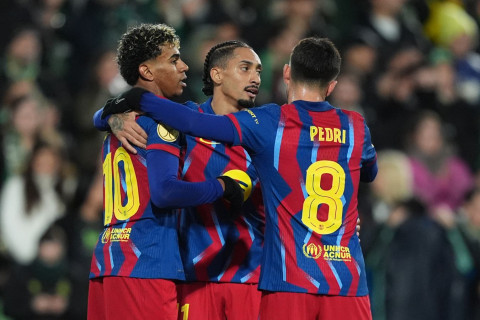 УЕФА оштрафовал "Барселону" после матча Лиги чемпионов