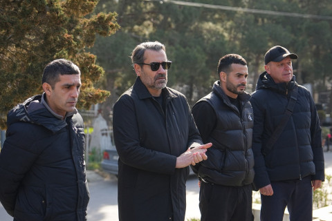 "Нефтчи" почтил Анатолия Банишевского - ФОТО