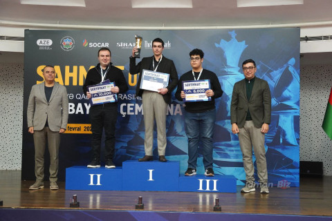 Azərbaycan şahmatının ən güclüləri mükafatlandırılıb - FOTO