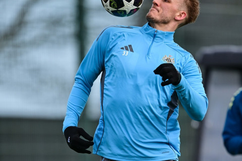 “Nyukasl” “Qarabağ”la oyuna belə hazırlaşır