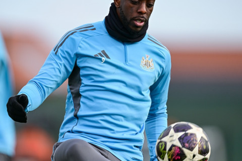 “Nyukasl” “Qarabağ”la oyuna belə hazırlaşır