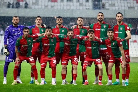 Türk futbolunda tarixi rekord: yeddi dəqiqəyə dörd qol - VİDEO