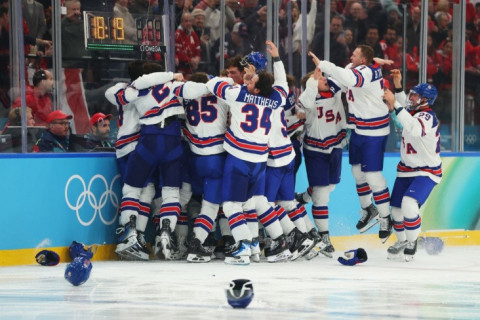 В Белом доме потроллили Канаду после победы сборной США в финале хоккейного турнира Олимпиады-2026 - ФОТО