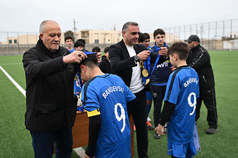 Anatoli Banişevskinin anadan olmasının 80 illik yubileyi münasibətilə xatirə turniri baş tutub - FOTO