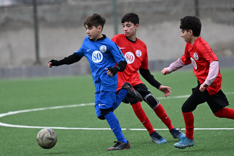 Anatoli Banişevskinin anadan olmasının 80 illik yubileyi münasibətilə xatirə turniri baş tutub - FOTO