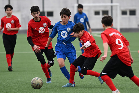 Anatoli Banişevskinin anadan olmasının 80 illik yubileyi münasibətilə xatirə turniri baş tutub - FOTO