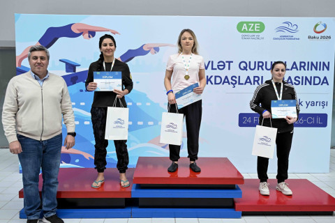 Dövlət qurumlarının əməkdaşları arasında üzgüçülük yarışı keçirilib - YENİLƏNİB + FOTO/VİDEO