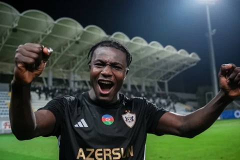 Эммануэль Аддаи может покинуть "Карабах"