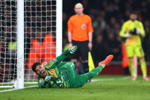 "Манчестер Юнайтед" продал вратаря за 5 млн евро