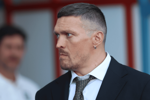 Команда Усика опровергла слухи о подписании контракта с Zuffa Boxing