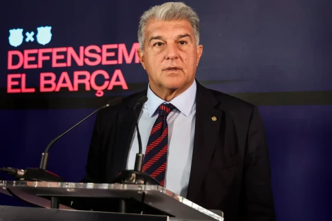 Joan Laporta barmağını “Real”a tuşladı