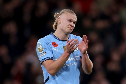 В "Барселоне" заявили о готовности подписать Холанда